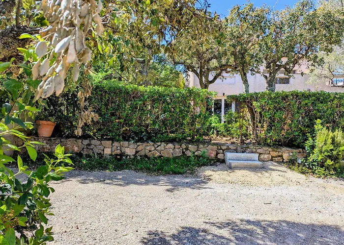 Calme Et Verdure Pres De La Διαμέρισμα *